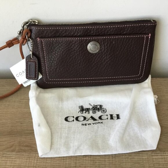 Coach Chelsea Brown Pebbled Leather Zip Clutch Wristlet & Dustbag NWT - Picture 1 of 4
